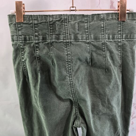 Free People Pants Womens 25 Green Corduroy High Rise Flare Bell Bottoms We The - Picture 6 of 13